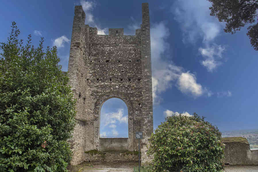 Italia - Tivoli 67 - Villa del Este - jardin.jpg